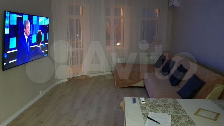 2-к. квартира, 64 м², 3/18 эт.