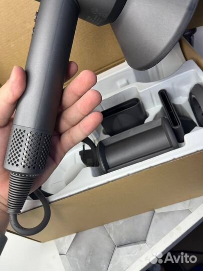 Фен Dyson Supersonic HD08