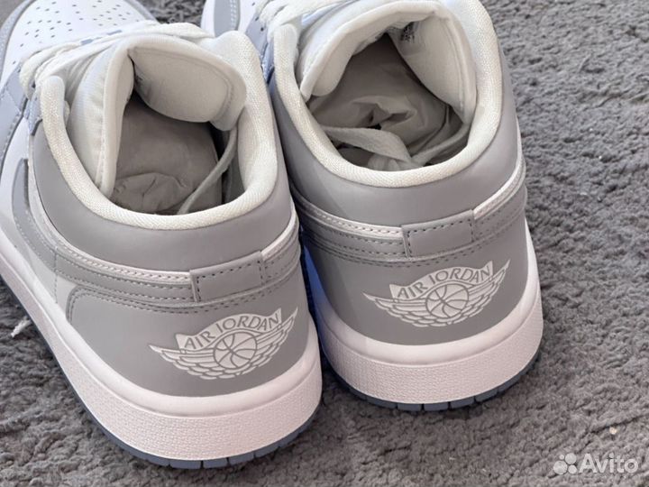 Nike Air Jordan 1 low Wolf grey