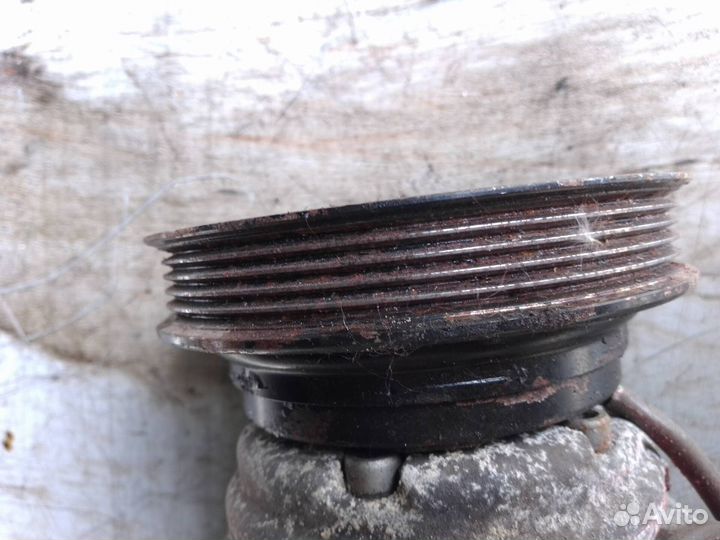 Компрессор кондиционера Toyota Camry