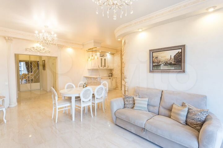 3-к. квартира, 120 м², 4/21 эт.