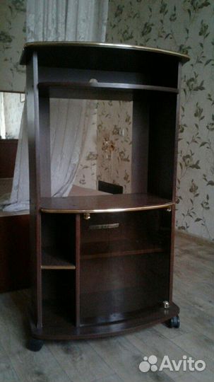 Тумба под тв