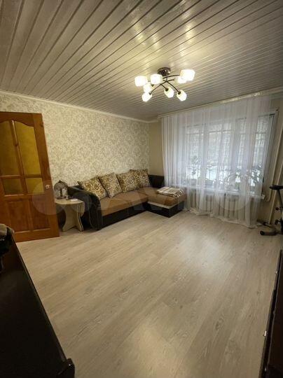 3-к. квартира, 63 м², 2/10 эт.