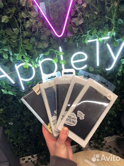 Чехлы на разные модели смартфонов