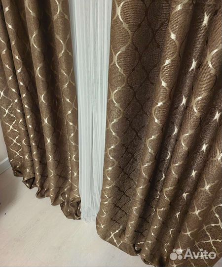 Комплект штор новый(2шторы)