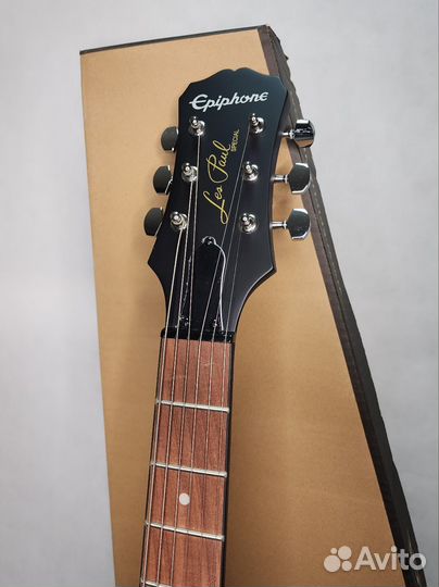 Новая электрогитара Epiphone Les Paul Special