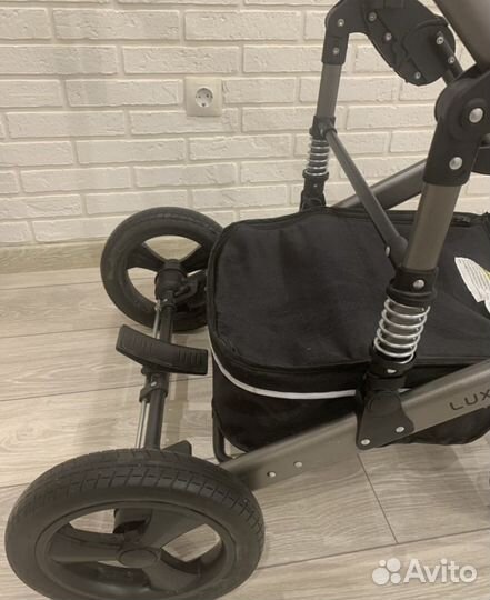 Коляска 2 в 1 luxmom