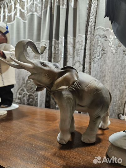 Статуэтка чехословакия бисквит