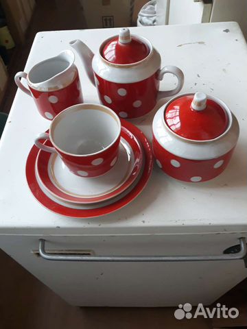 Чайный сервиз СССР новый, на 9 персон
