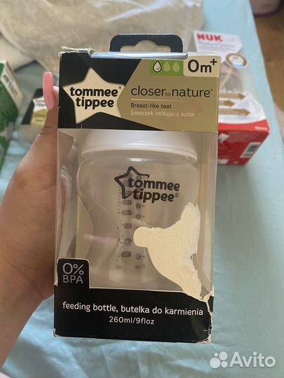 Булочка для кормления + соски Tommee Tippee