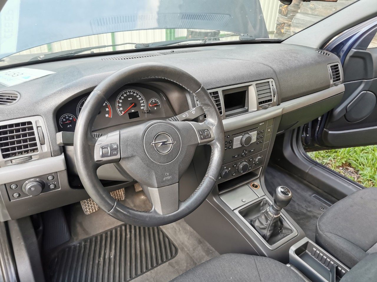Opel Vectra: фото владельца