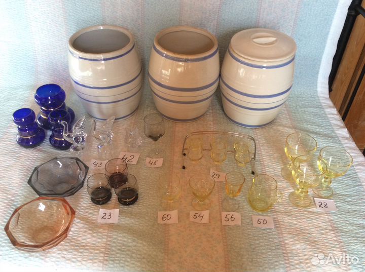 Посуда винтаж цветное стекло,хрусталь, вазы,фужеры
