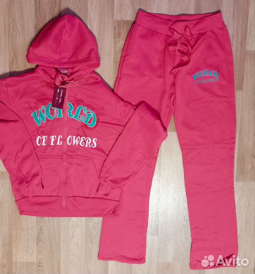 Спортивный костюм женский