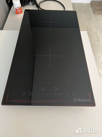 Индукционная варочная панель hansa