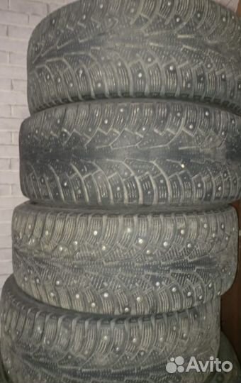 Nokian Tyres Hakka H 225/55 R17