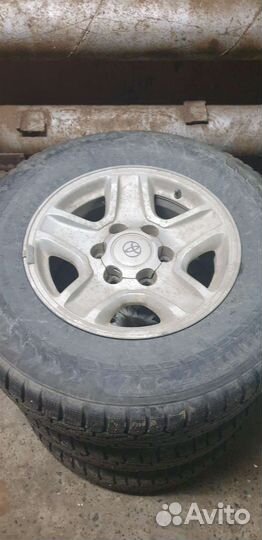 Nokian Tyres Hakkapeliitta 4 235/70 R16