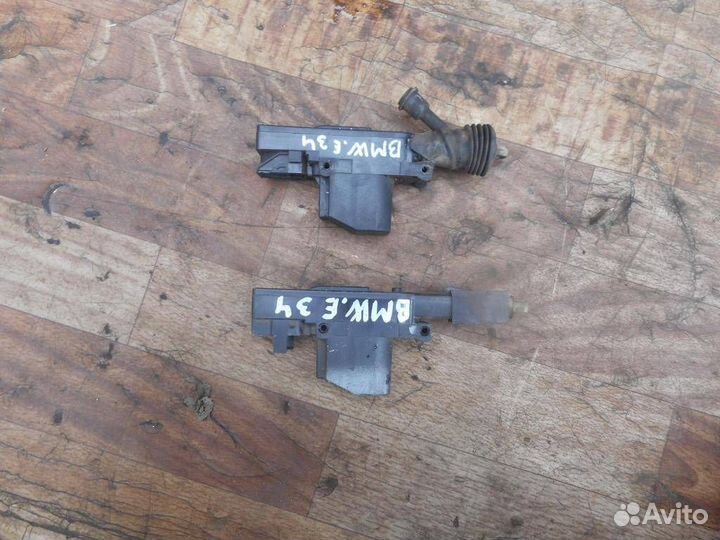 Активатор замка двери BMW 5-серия E34 1988-1995