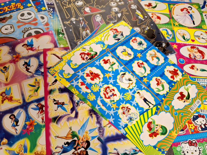 Наклейки 2000х большие листы светящиеся в темноте