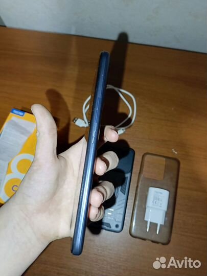 TECNO Spark 8C, 4/64 ГБ