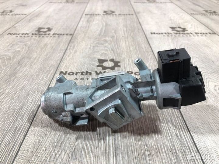 Блок управления двигателем Land Rover Range Rover