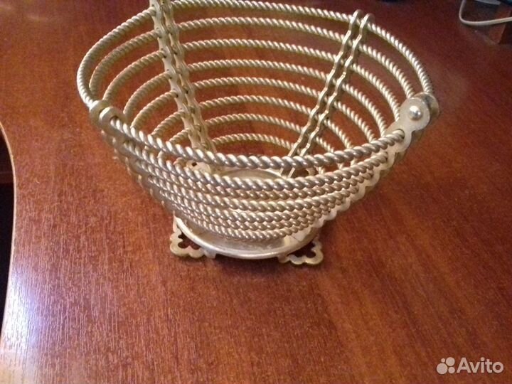 Вазы металлические советские - 2 шт