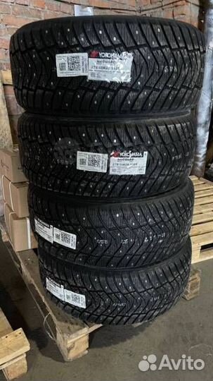 Yokohama IceGuard Stud IG65 285/45 R22 114T