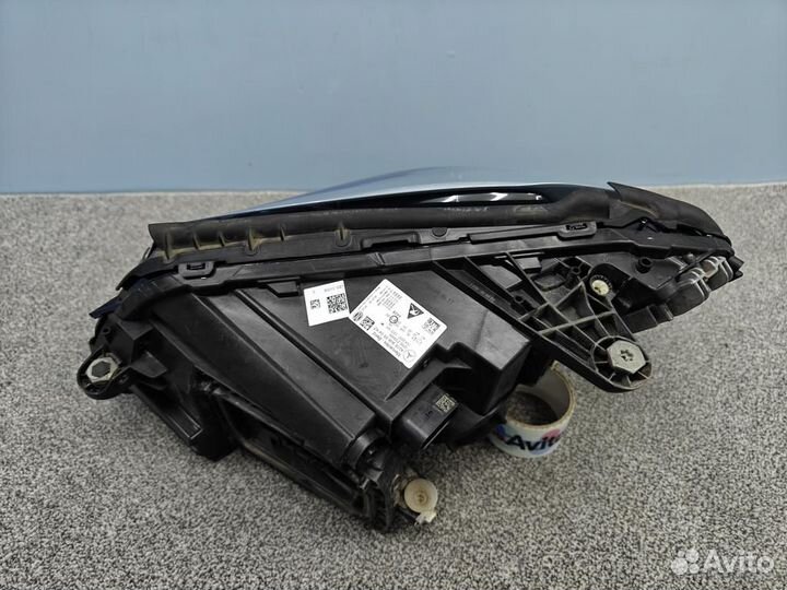 Фара правая mercedes C W205 2018-2023