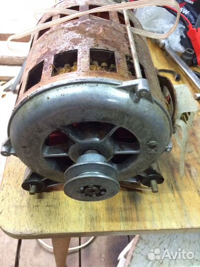 Электродвигатель от стиральной машины