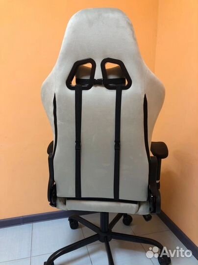 Офисное кресло (геймерское). Кресло для директора