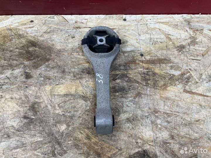 Опора двигателя задняя Volkswagen Polo