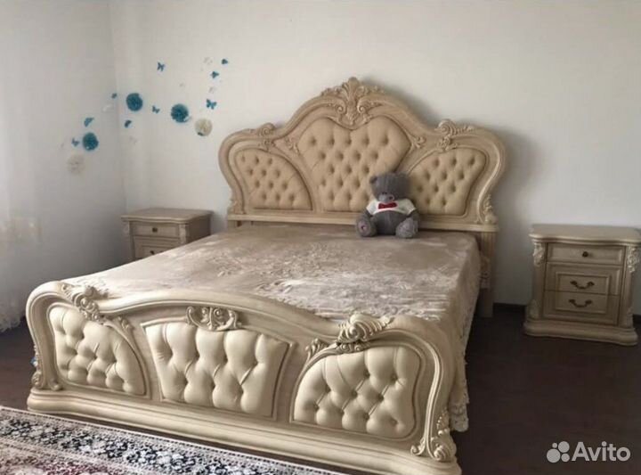 Спальный гарнитур бу