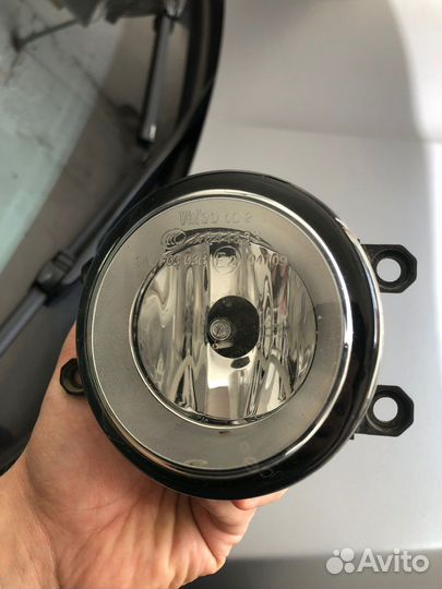 Противотуманные фары на lexus lx 570