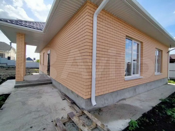 Коттедж 120 м² на участке 8 сот.