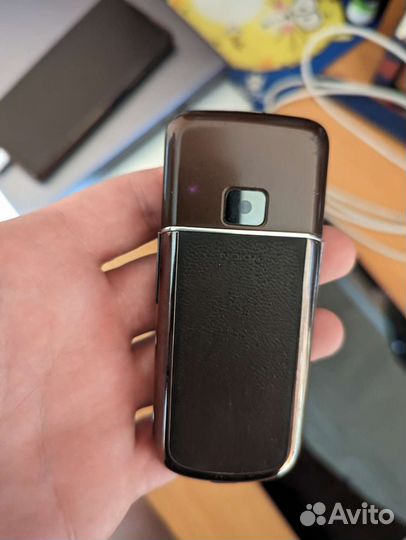 Nokia 8800 sapphire arte