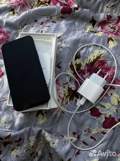 iPhone 12, 128 ГБ