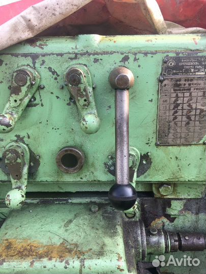 Токарный станок