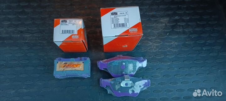 Тормозные колодки Mersedes w211