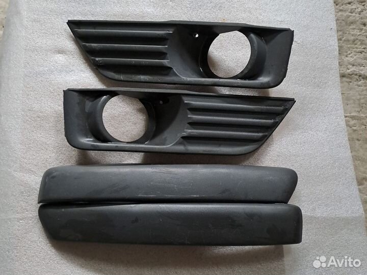 Молдинги, накладки переднего бампера Ford Focus 2
