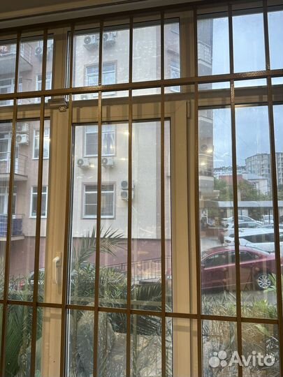 Решетки на окна и жалюзи