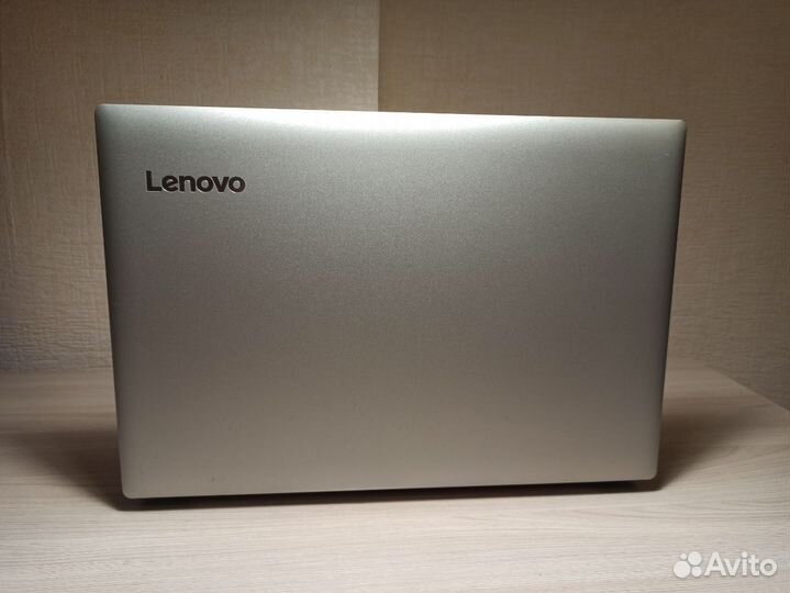 Игровой ноутбук Lenovo 2видеокарты/8gb/1000gb