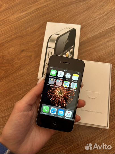 iPhone 4S, 64 ГБ