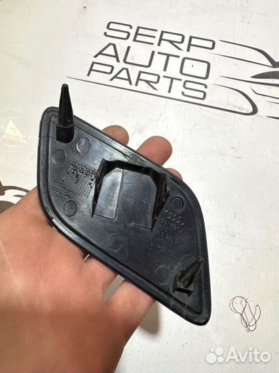 Крышка омывателя фары левая Audi Q7 4L BUG 2006