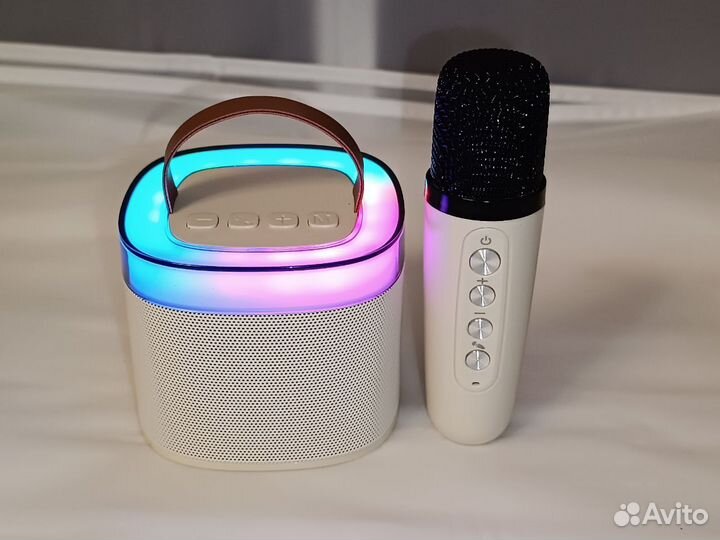 Микрофон караоке с портативной колонкой