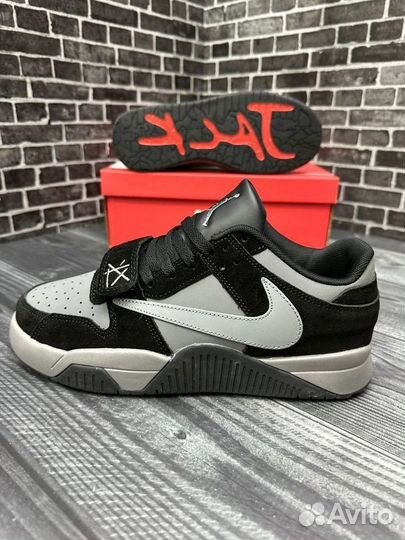 Кроссовки Nike air jordan travis scott