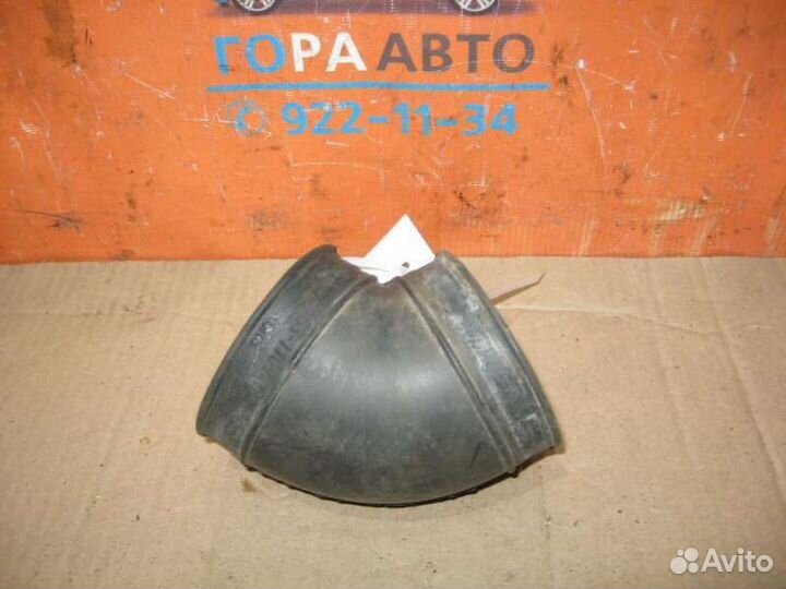 Патрубок воздушного фильтра UAZ Patriot 2003