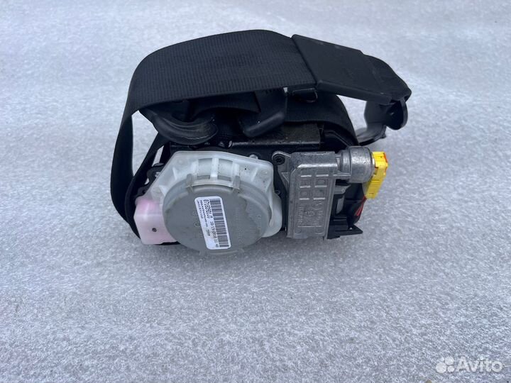 Ремень безопасности Audi Q5