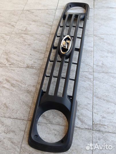 Решетка на ниву легенд