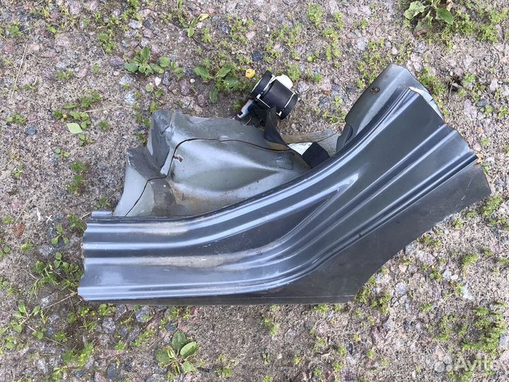 Сапожок задний левый Golf 6