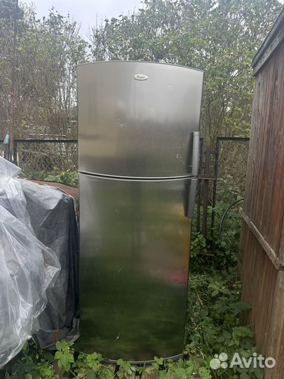 Холодильник whirlpool