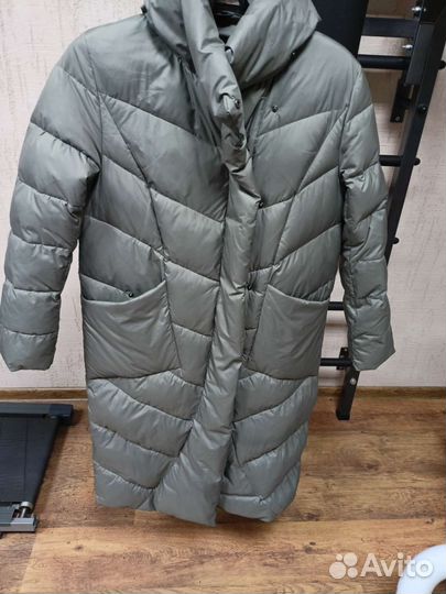 Пуховик женский 48